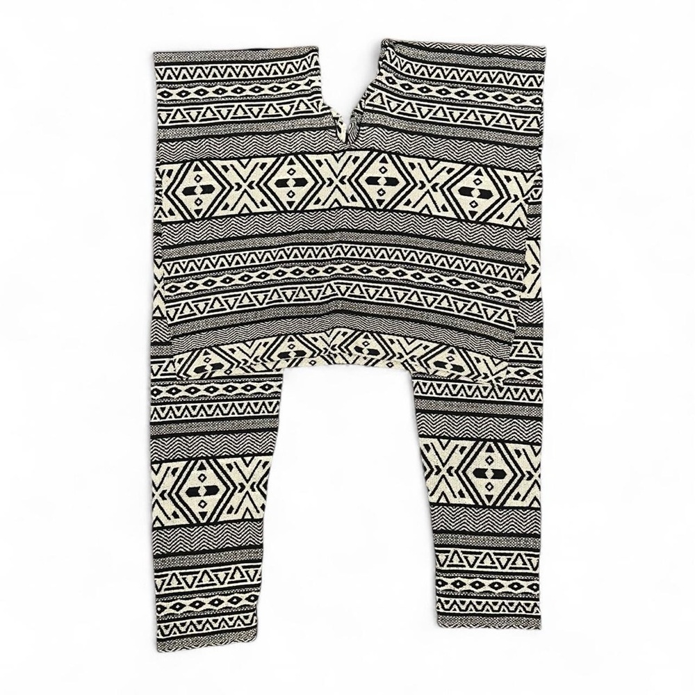 Black and Tan Patterned Leggings